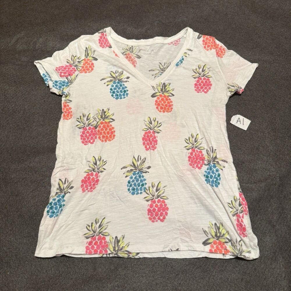 Merona Womens TShirt L Large White Short Sleeve Top Pineapple V Neck Tee Shirt